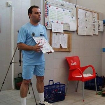 Mário Nelson regressa ao Fazendense e (quase) dá confusão