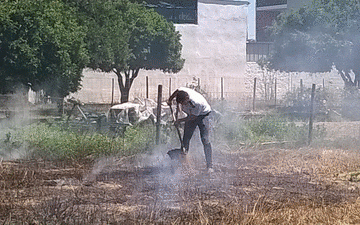 Comandante da GNR apaga incêndio urbano em Almeirim Comandante da GNR apaga incêndio urbano em Almeirim