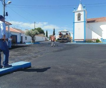 Raposa prepara festas Raposa prepara festas