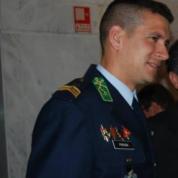 Noticia O Almeirinense: Comandante fica mais quatro anos Noticia O Almeirinense: Comandante fica mais quatro anos