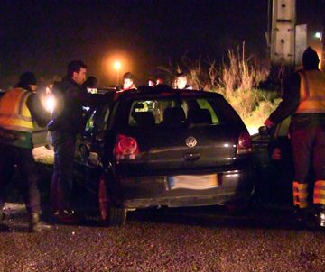 GNR detém 33 indivíduos e apreende drogas, carro e atrelado GNR detém 33 indivíduos e apreende drogas, carro e atrelado