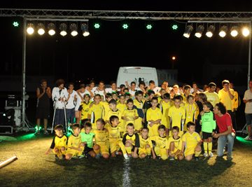 Fazendense apresenta futebol de formação