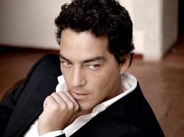 Ator Rodrigo Menezes com origens em Almeirim