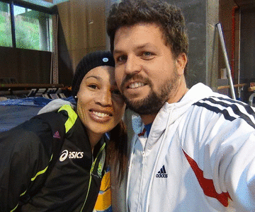 Naide Gomes elogia treinador almeirinense