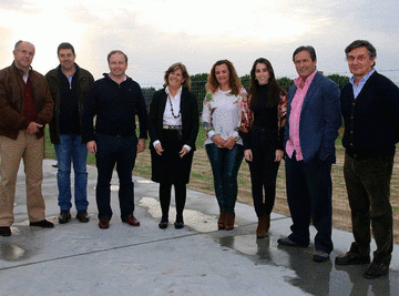 Pai e filha apostam na agricultura sem terra