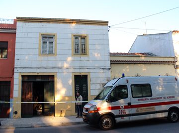 Noticia O Almeirinense: Idoso encontrado morto (VIDEO) Noticia O Almeirinense: Idoso encontrado morto (VIDEO)