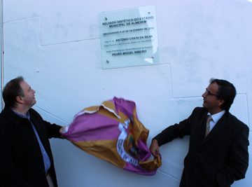 Sintético pago e inaugurado