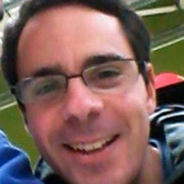 São precisos 4500 euros para transladação de Hugo Policarpo. Autarquia dá apoio de 1000 euros São precisos 4500 euros para transladação de Hugo Policarpo. Autarquia dá apoio de 1000 euros