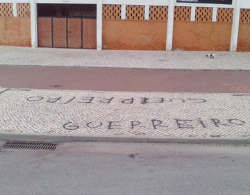 Pintura na calçada pode dar queixa na GNR