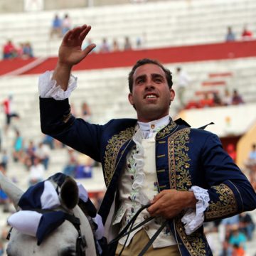 António D’Almeida tira alternativa (VIDEO)