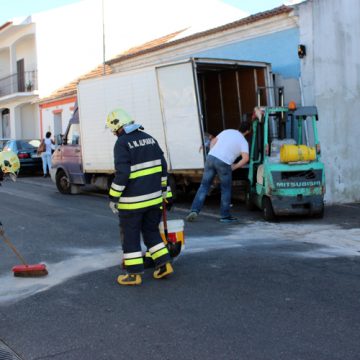Acidente provoca três feridos
