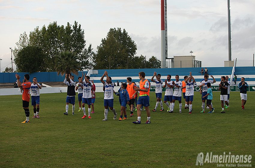 U. Almeirim ganha derby sem espinhas (Fotogaleria e vídeo)