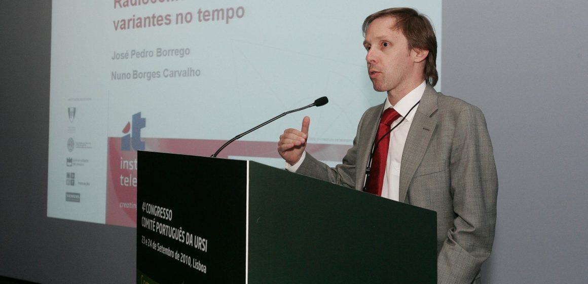 Almeirinense publica artigo científico