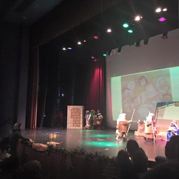 Conde Sobral enche Cine Teatro na Festa de Natal (c/fotos e vídeo) Conde Sobral enche Cine Teatro na Festa de Natal (c/fotos e vídeo)