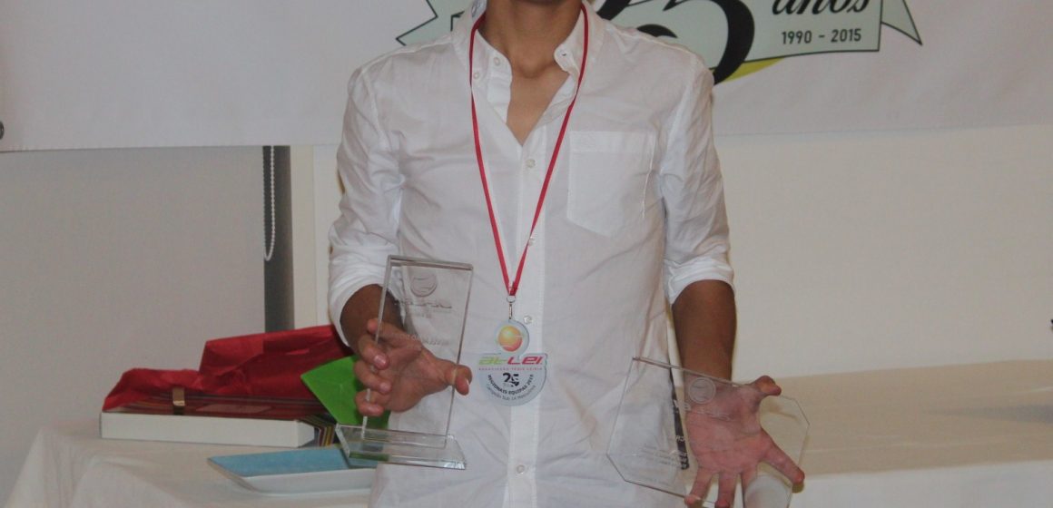 Tenista ribatejano eleito jogador revelação da Associação de Ténis de Leiria