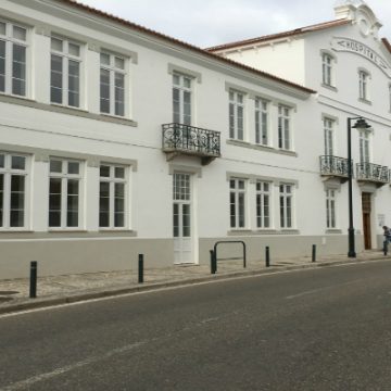 Antigo Hospital recuperado: Colégio Conde de Sobral inaugurado Antigo Hospital recuperado: Colégio Conde de Sobral inaugurado