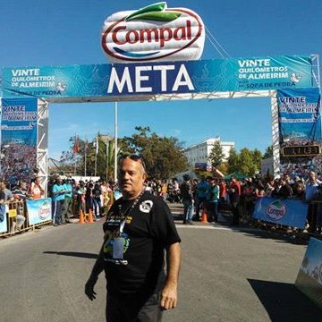 Morreu o “Pequeno Comandante”. Funeral marcado Morreu o “Pequeno Comandante”. Funeral marcado