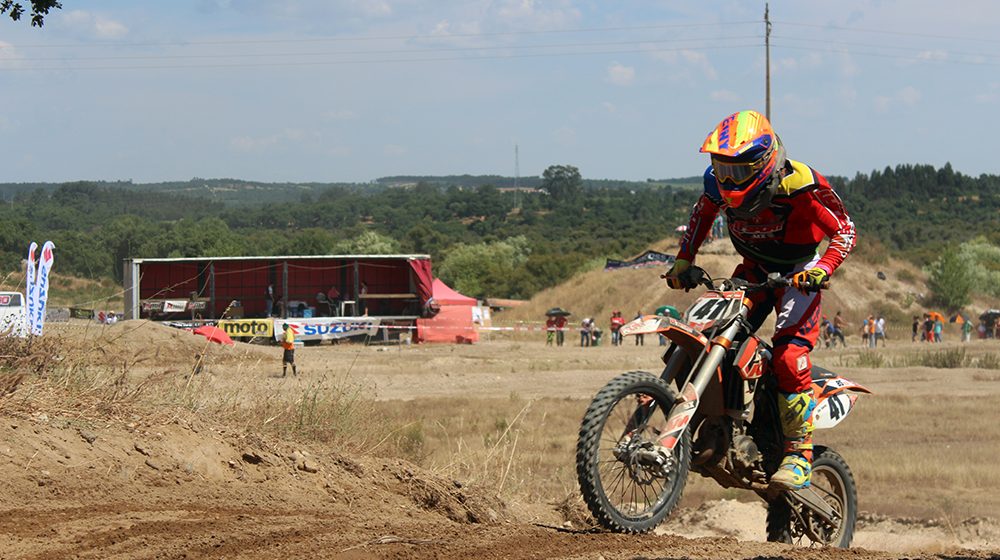 Pista dos Patudos recebe MX Ribatejo 2016 (c/fotos) Pista dos Patudos recebe MX Ribatejo 2016 (c/fotos)