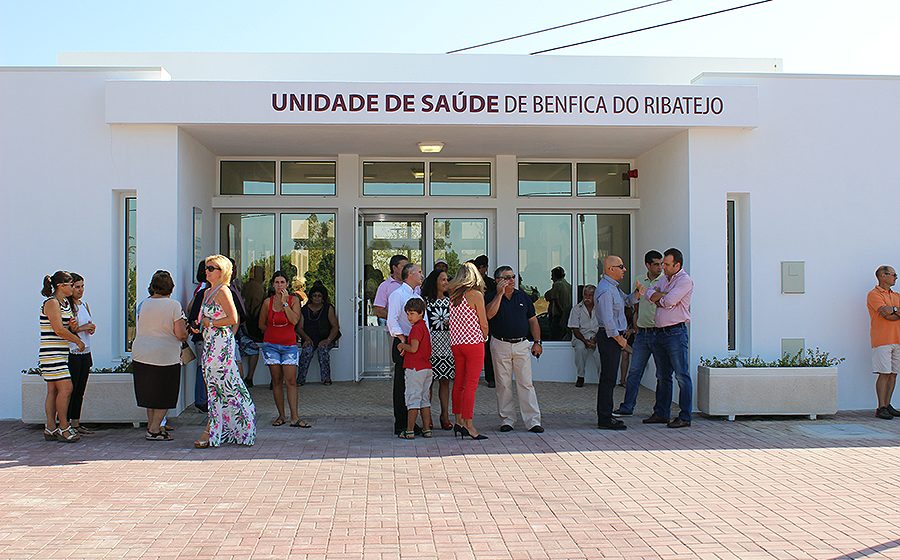Unidade de Saúde de Benfica do Ribatejo inaugurada (c/ fotos)