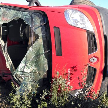 Despiste de carrinha dos CTT provoca um ferido Despiste de carrinha dos CTT provoca um ferido