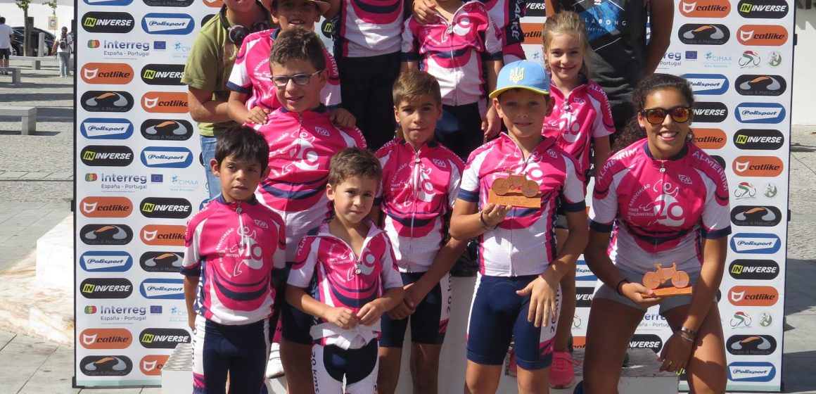 Escolinha 20 km Almeirim conquista 1ºlugar