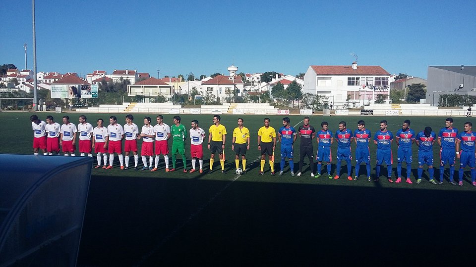 Jovem árbitro estreia-se em dia de aniversário. Clubes do concelho não ganham Jovem árbitro estreia-se em dia de aniversário. Clubes do concelho não ganham