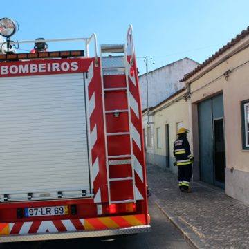 Incêndio provoca susto na rua Condessa da Junqueira
