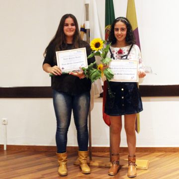 Rotary Club de Almeirim distingue alunas