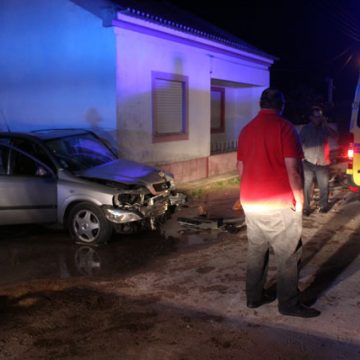 Despiste aparatoso nos Foros de Benfica (c/vídeo)