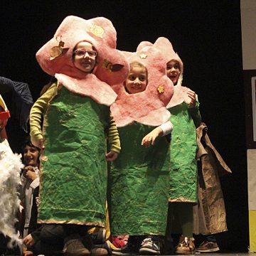 Crianças do Paroquial em festa para o Natal (galeria)