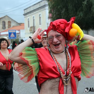 Folia nas Ruas de Benfica (vídeo)