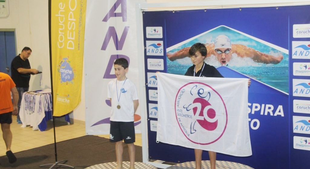 Nadadores almeirinenses conquistam 52 medalhas Nadadores almeirinenses conquistam 52 medalhas