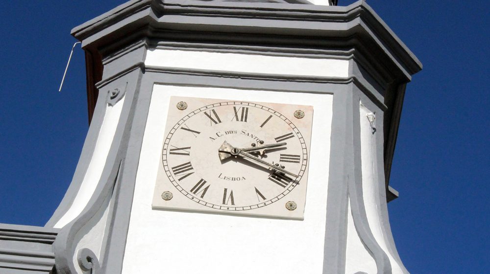 Mudança de hora: relógios atrasam uma hora este domingo