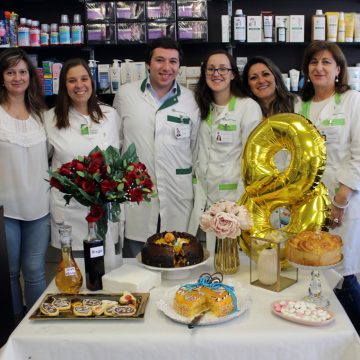 Farmácia Correia de Oliveira comemora 8º aniversário