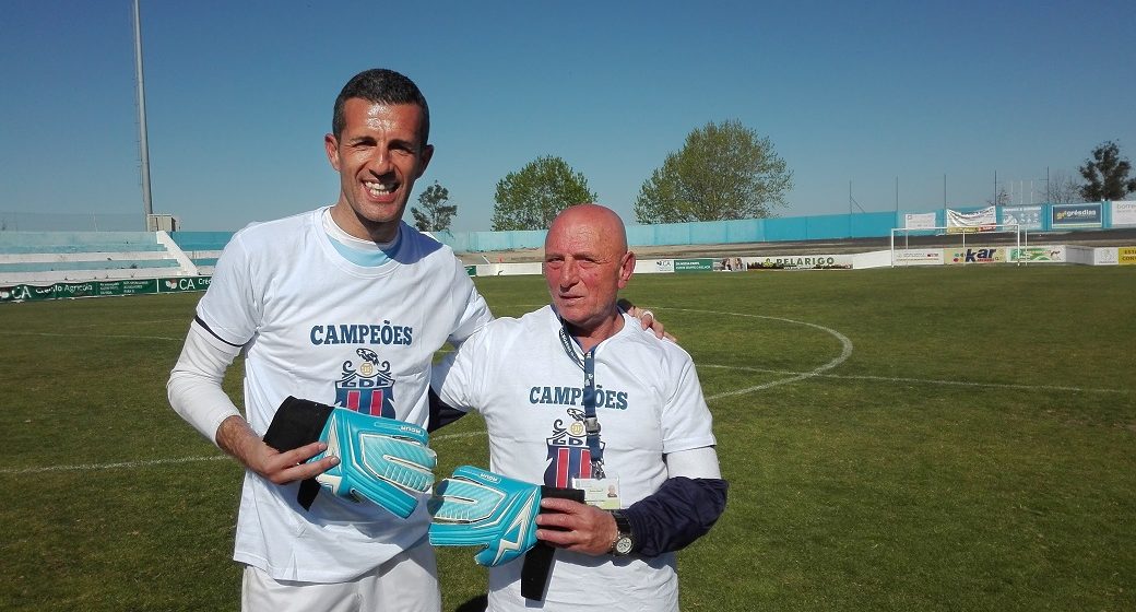 Coruchense sagra-se Campeão em Almeirim