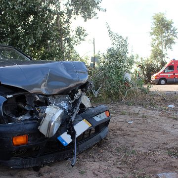 Colisão provoca dois feridos perto da Compal Colisão provoca dois feridos perto da Compal