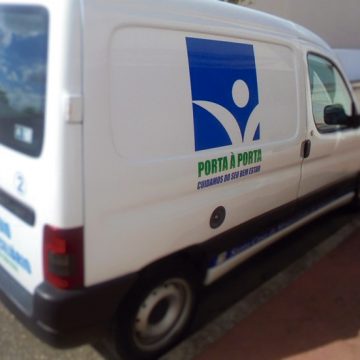 “Porta a Porta” ao serviço das famílias de Almeirim