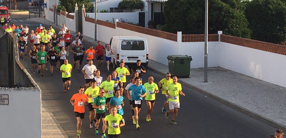 Um, dois e três: Tiro de partida para a histórica corrida das Festas Um, dois e três: Tiro de partida para a histórica corrida das Festas