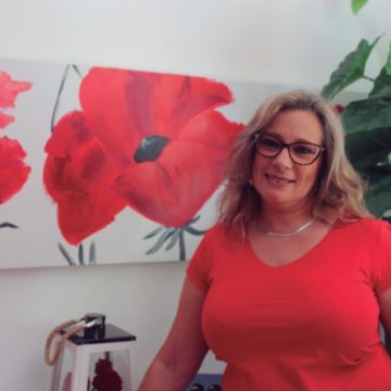 Passado, presente e futuro de…  Sílvia Maria Teles Justino