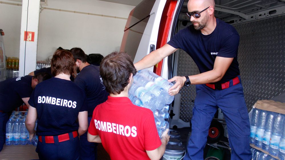 Empresa almeirinense doa bens aos Bombeiros