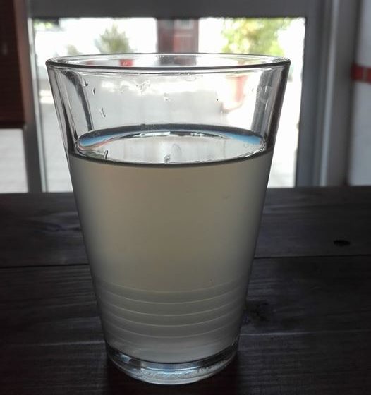 Avaria deixa água em Almeirim “barrenta”