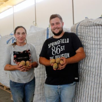 Produtor de Almeirim sediado em Alpiarça doa 15 toneladas de batatas Produtor de Almeirim sediado em Alpiarça doa 15 toneladas de batatas