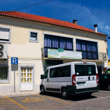 Contrastes – O Santo