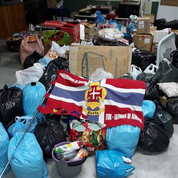 Escuteiros de Fazendas recolhem bens para ajudar vítimas dos fogos