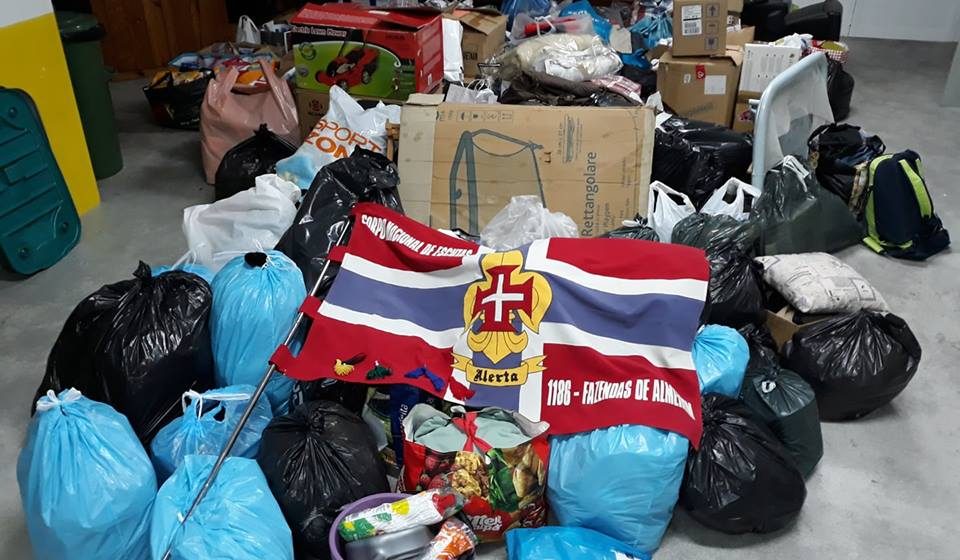 Escuteiros de Fazendas recolhem bens para ajudar vítimas dos fogos