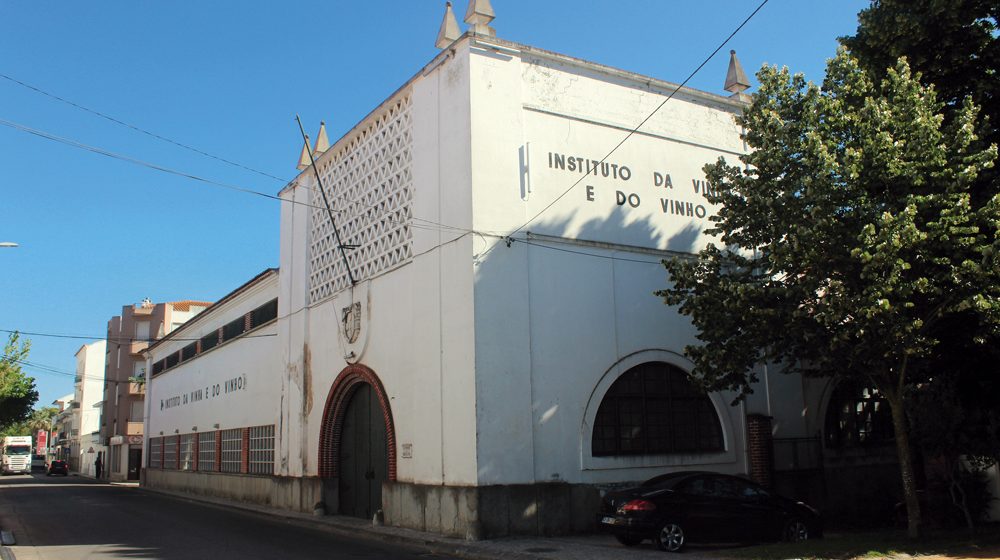 Contrastes – Antigas adegas do IVV