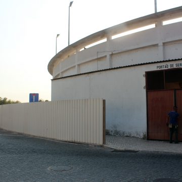 Arena d’Almeirim em obras