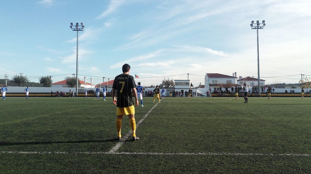 Fazendense e U. Almeirim empatam no último “derby” de 2017