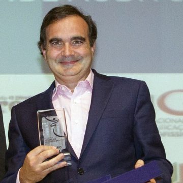 RUTIS recebe prémio nacional e é eleita para a direção da Rede Internacional de Projetos Educativos para maiores de 50 anos RUTIS recebe prémio nacional e é eleita para a direção da Rede Internacional de Projetos Educativos para maiores de 50 anos