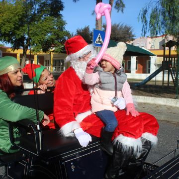 Pai Natal visita Jardim de Infância nº3